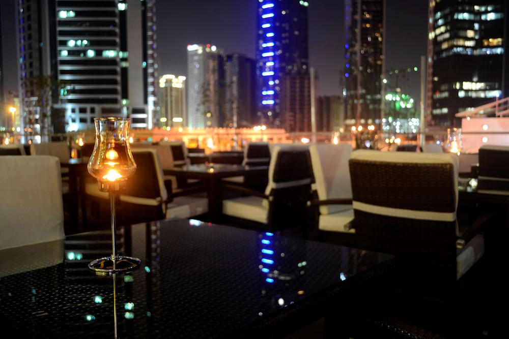 Magnum Hotel & Suites West Bay — снимок 28