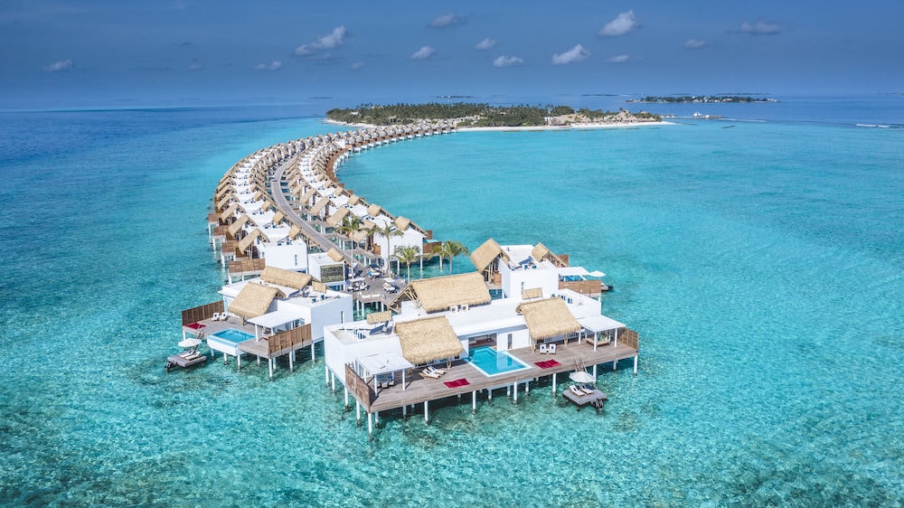 Emerald Maldives Resort & Spa Fasmendho — снимок 11
