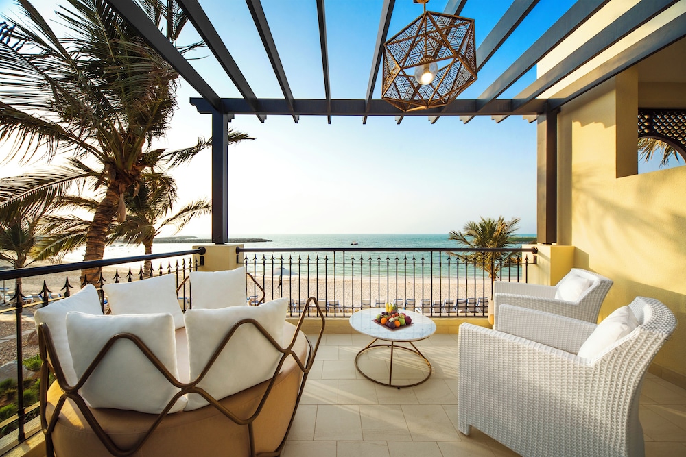 Hilton Ras Al Khaimah Beach Resort — снимок 9
