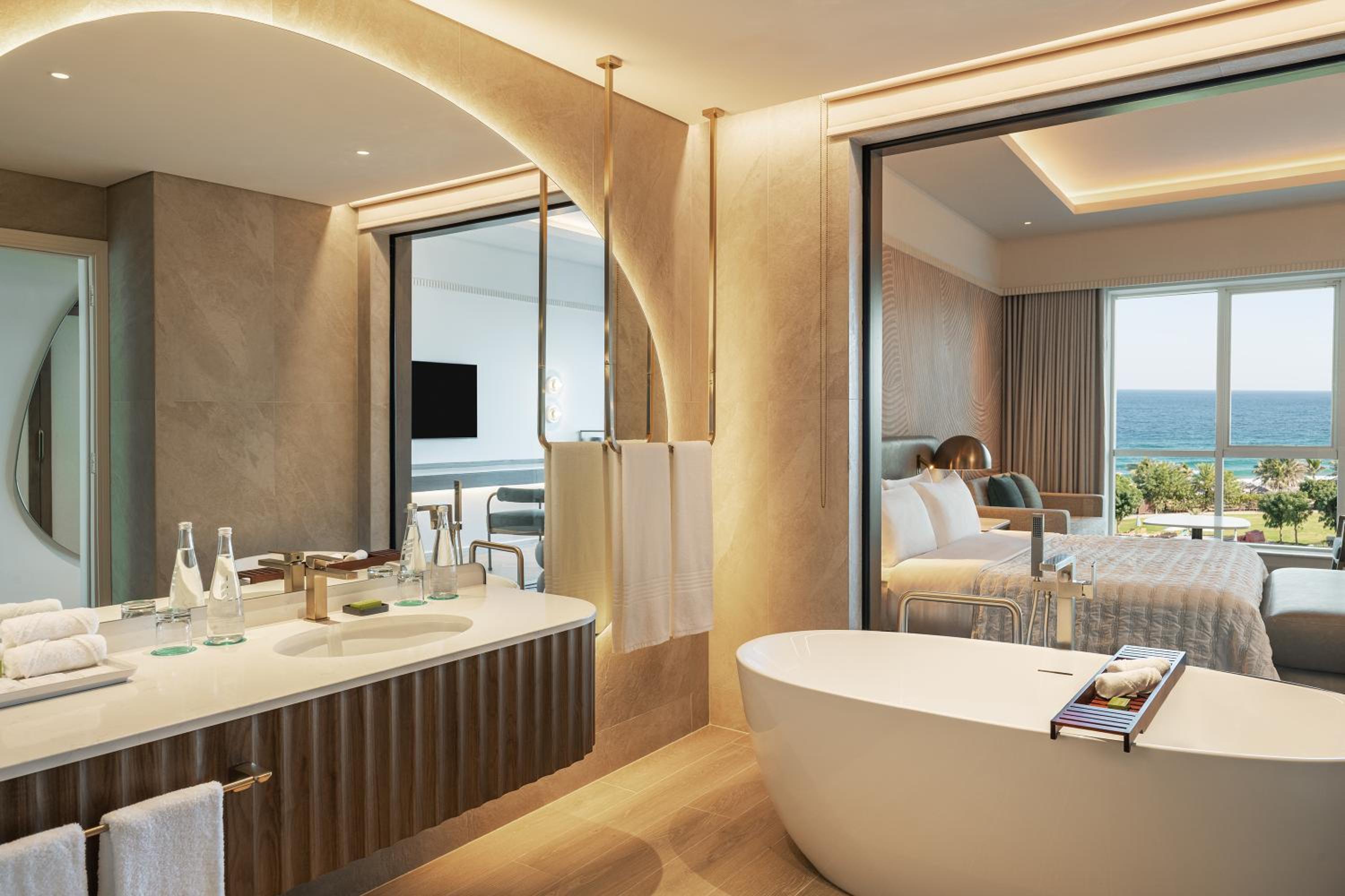 Le Meridien Al Aqah Beach Resort — снимок 14