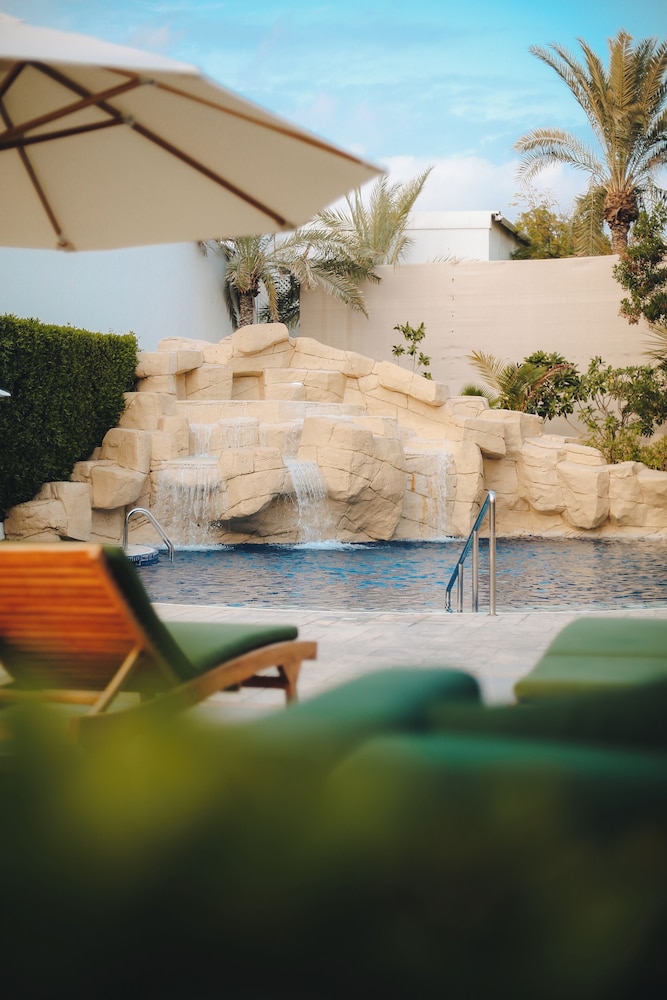 Dubai Marine Beach Resort & Spa — снимок 13