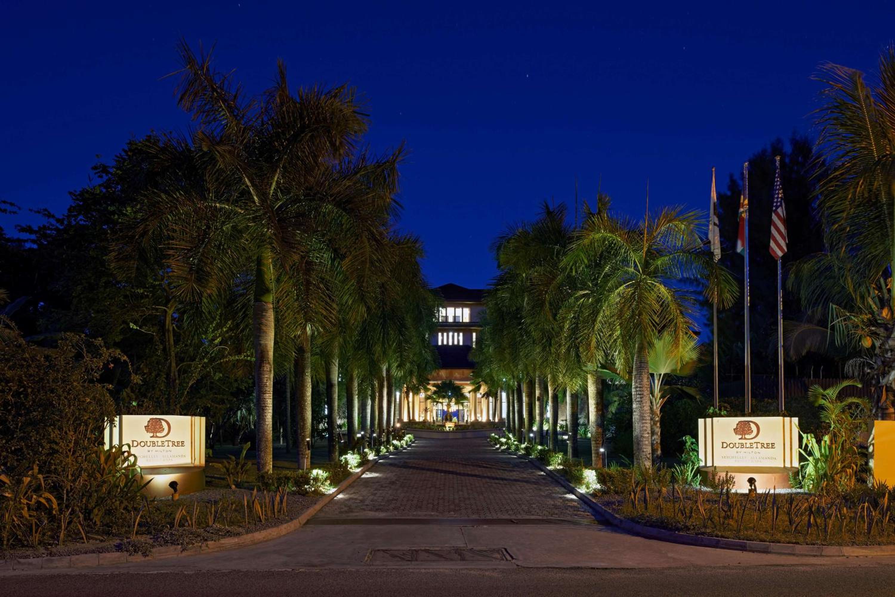 DoubleTree by Hilton Seychelles - Allamanda Resort & Spa — снимок 22