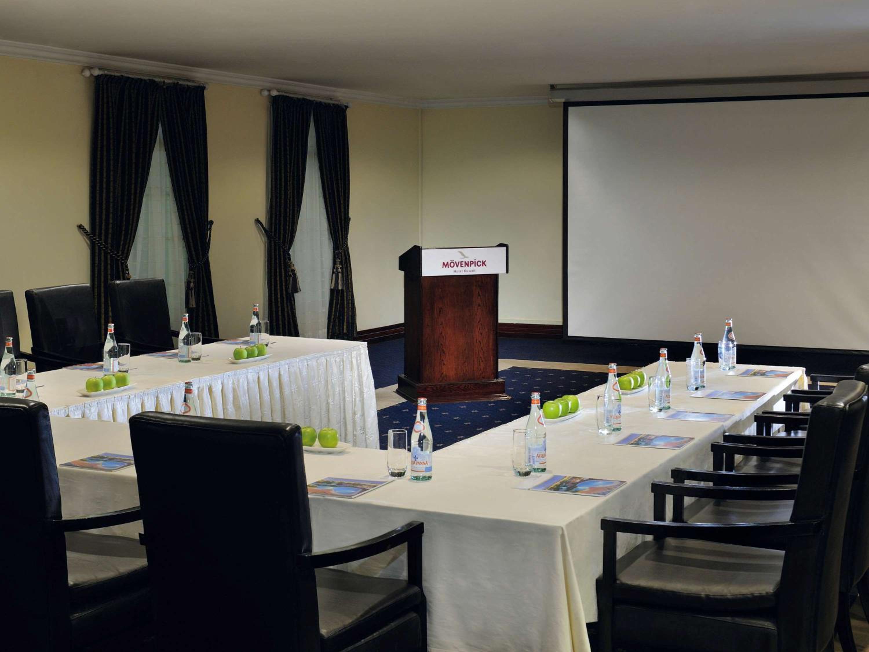 Mövenpick Hotel Kuwait — снимок 2