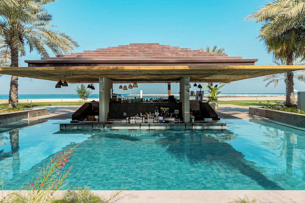Hilton Ras Al Khaimah Beach Resort — снимок 3