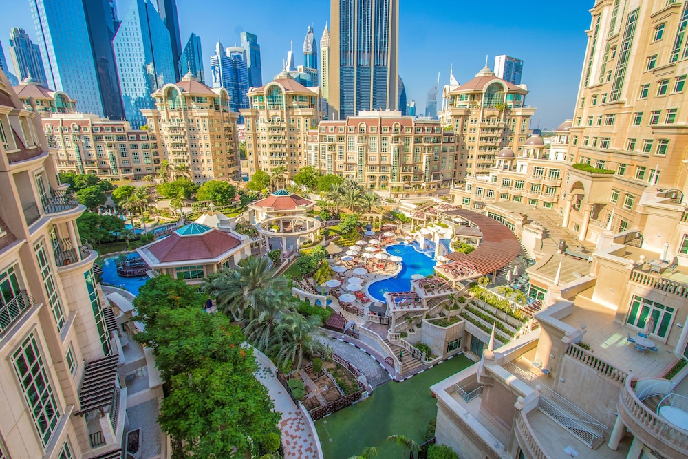 Swissôtel Al Murooj Dubai — снимок 10