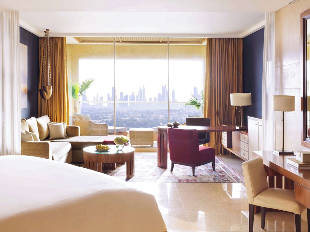 Raffles Dubai — снимок 2