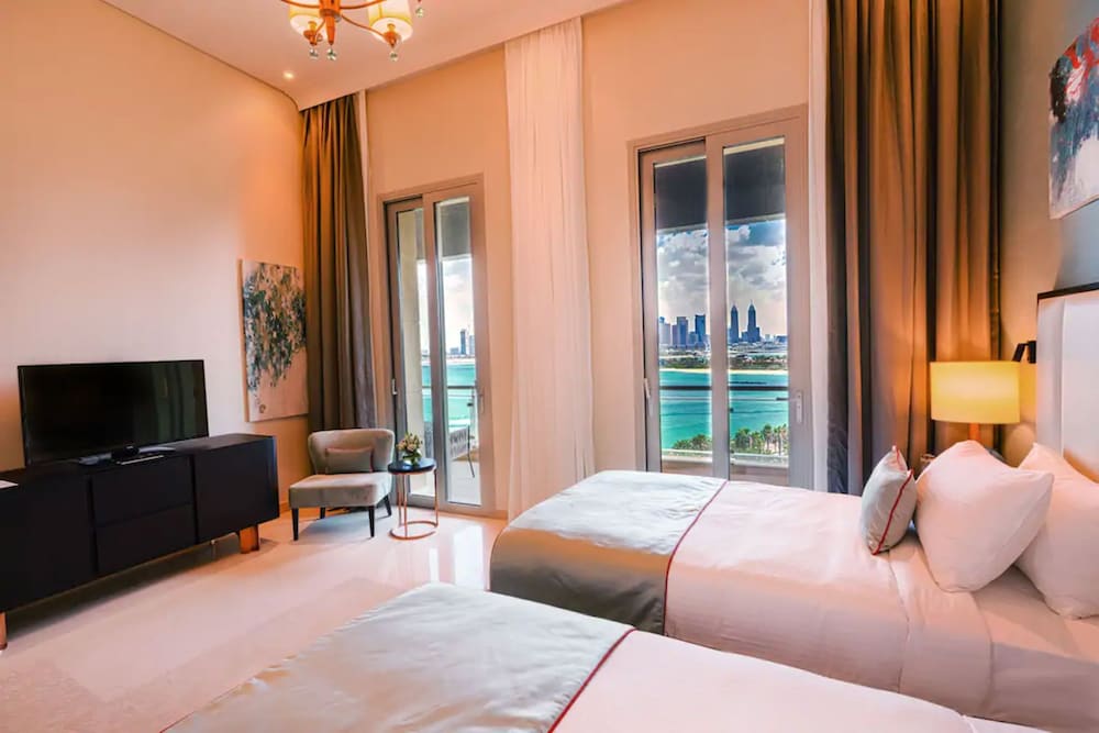Rixos The Palm Hotel & Suites — снимок 12