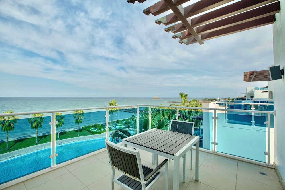 Radisson Blu Resort, Fujairah — снимок 29
