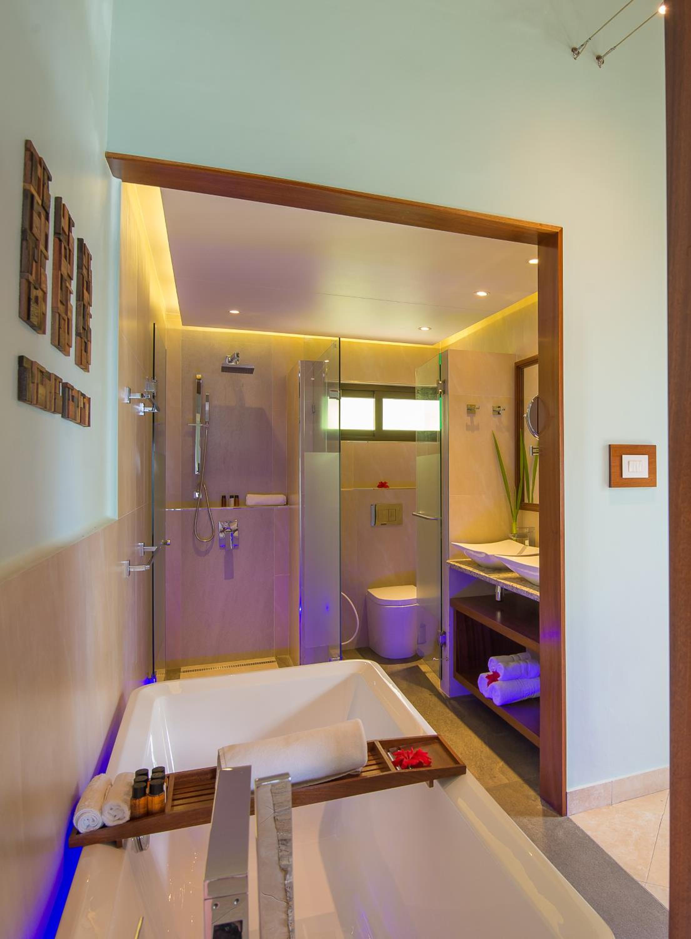 Coco de Mer Hotel and Black Parrot Suites — снимок 27