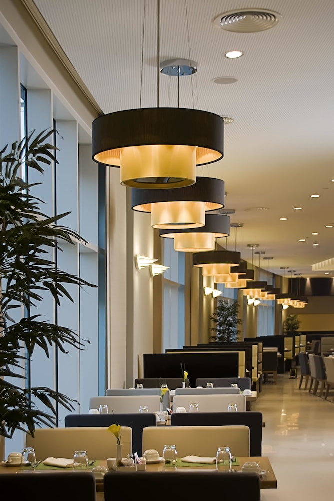 Grand Millennium Al Wahda — снимок 16