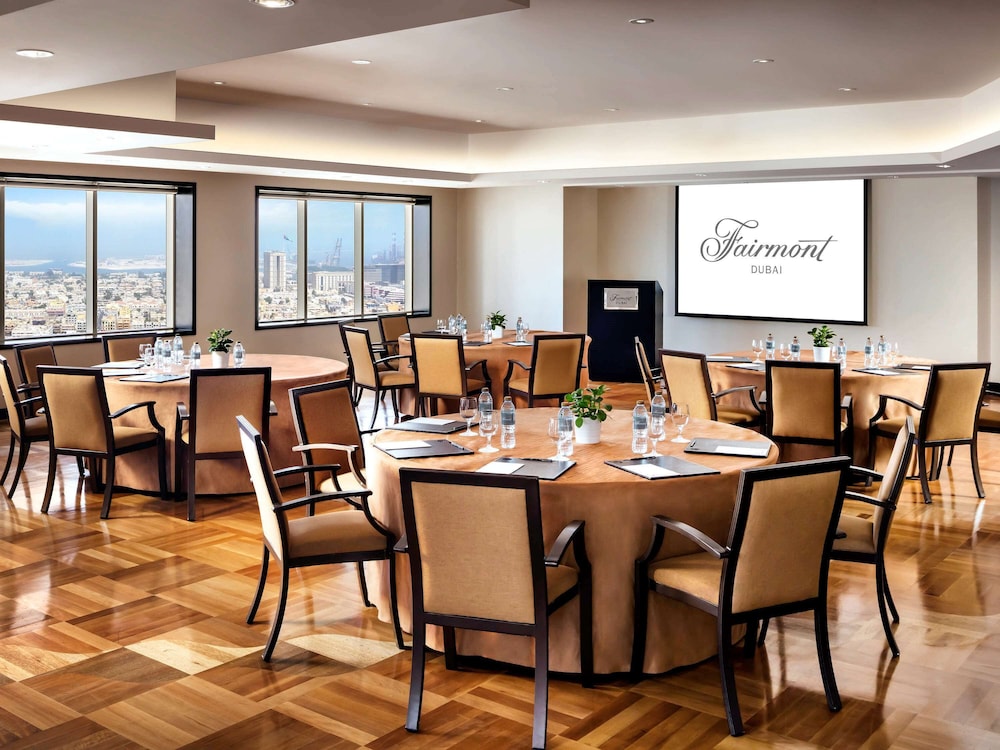 Fairmont Dubai — снимок 23