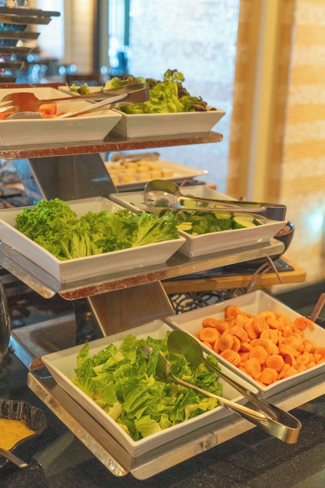 Millennium Hotel and Convention Centre Kuwait — снимок 27