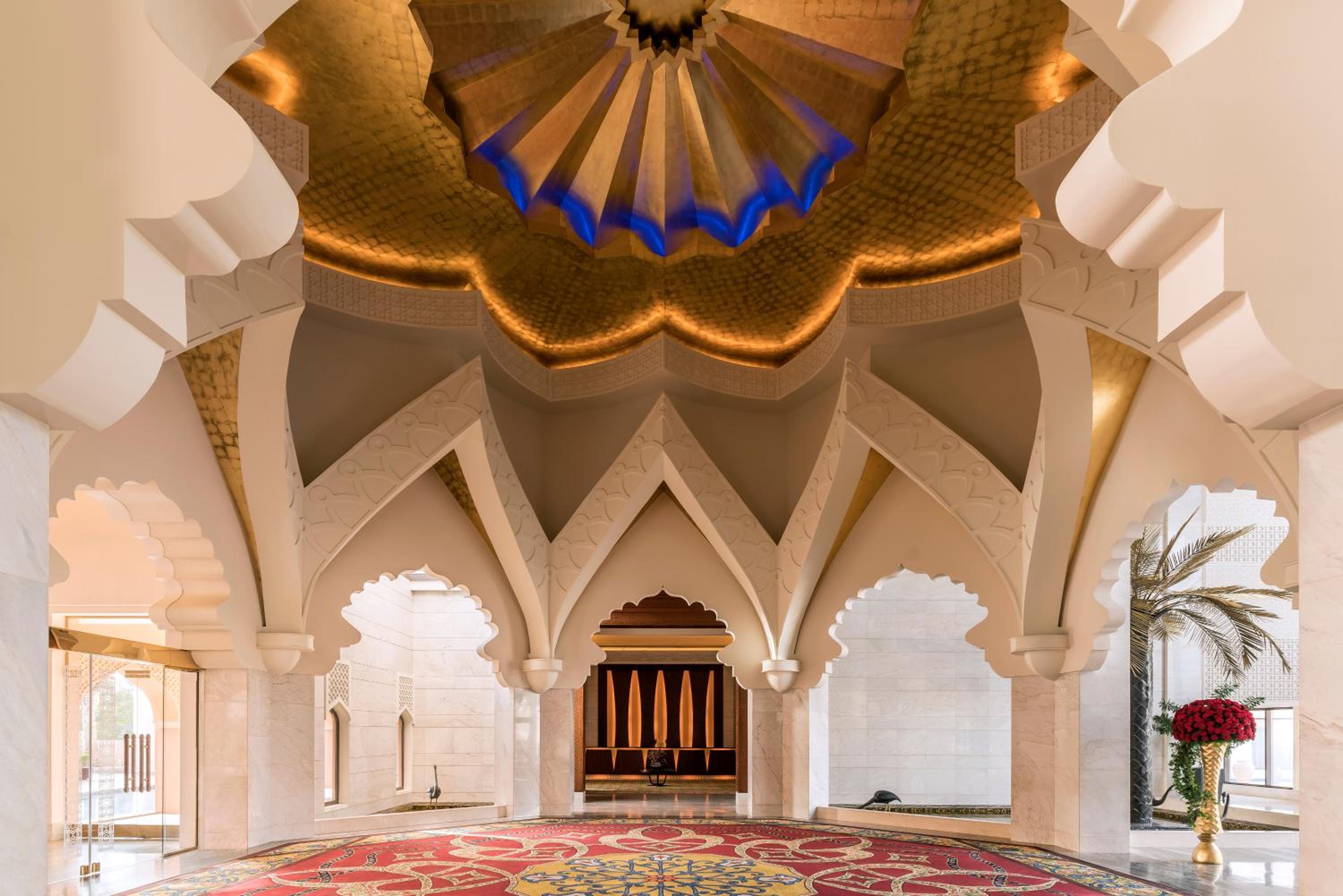 Al Husn Hotel Muscat — снимок 10