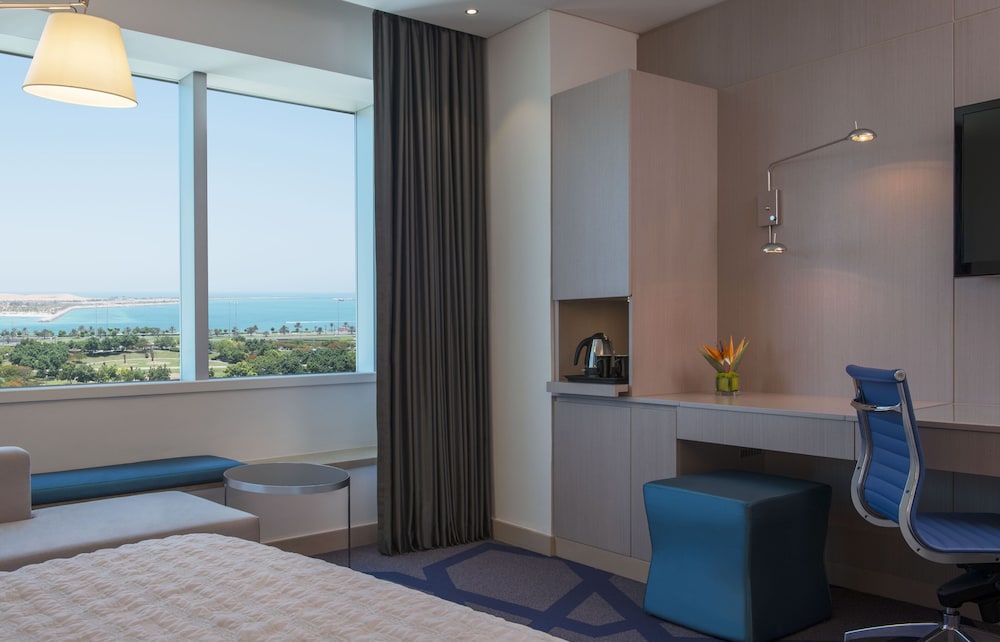Le Royal Meridien Abu Dhabi — снимок 25