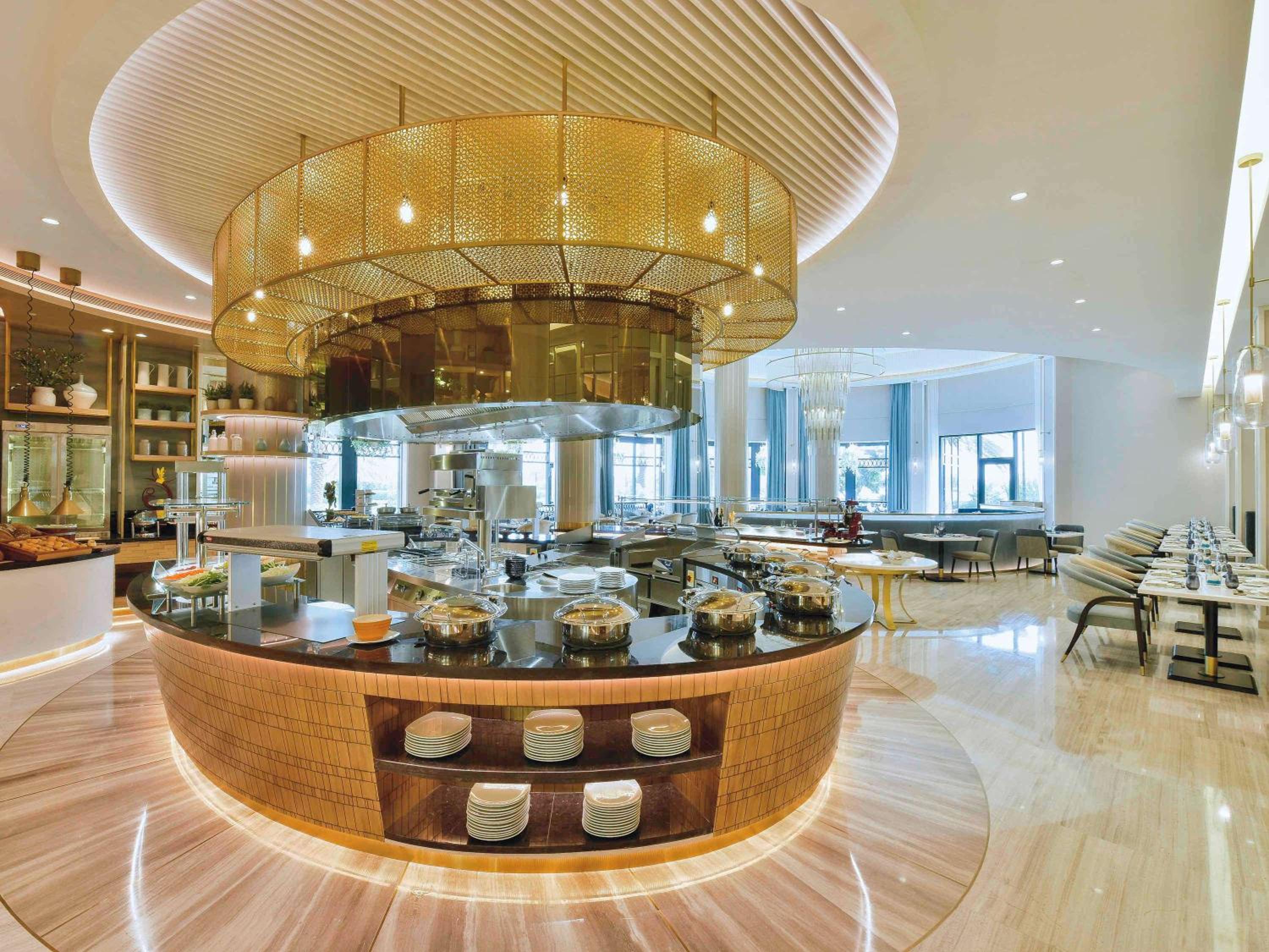 Mövenpick Hotel Bahrain — снимок 13