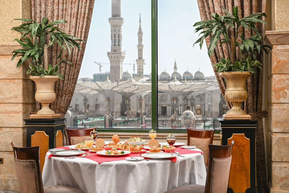 Madinah Hilton — снимок 30