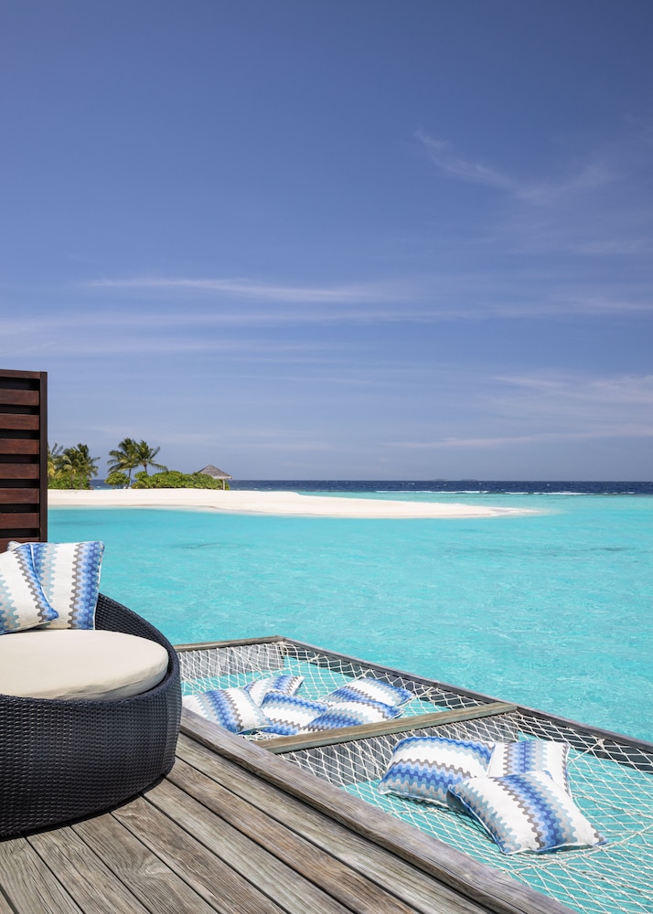 NH Collection Maldives Havodda Resort — снимок 3
