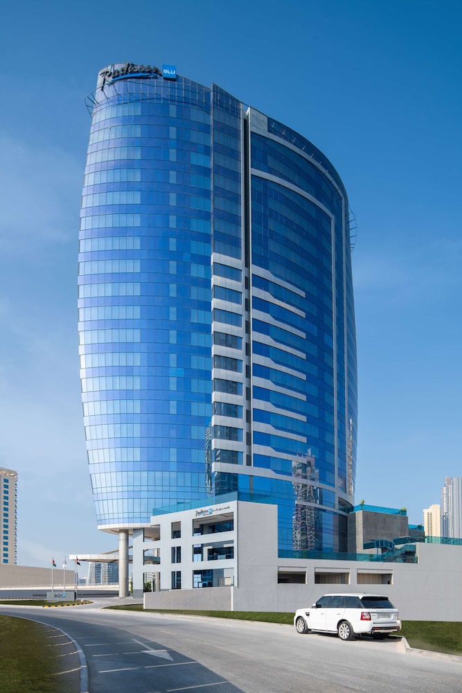 Radisson Blu Hotel, Dubai Canal View — снимок 3