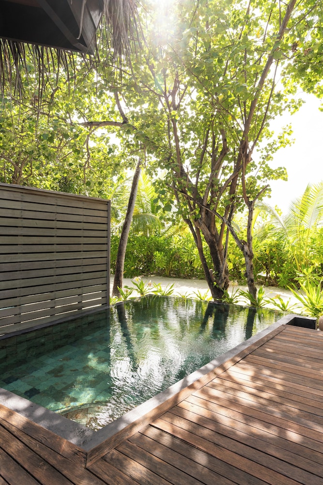 Constance Halaveli Resort — снимок 14