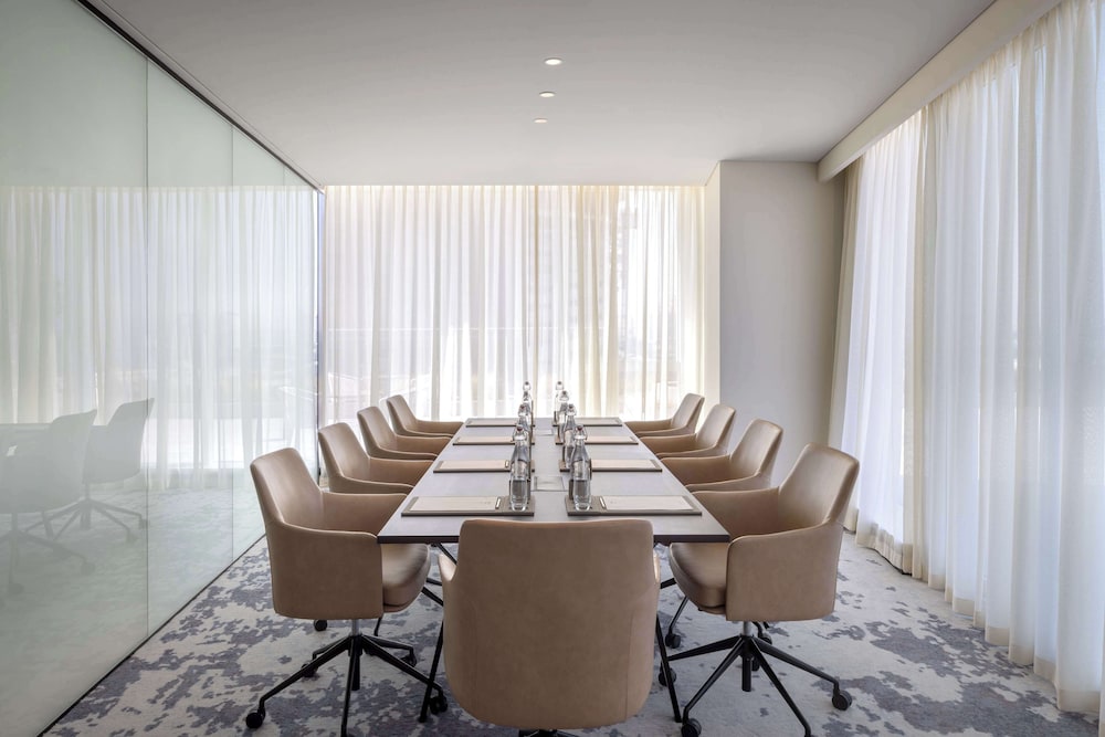 Avani Palm View Dubai Hotel & Suites — снимок 23