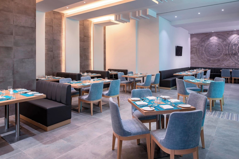 Four Points by Sheraton Sharjah — снимок 19