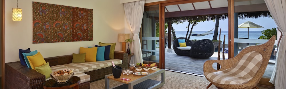 Taj Coral Reef Resort and Spa — снимок 20