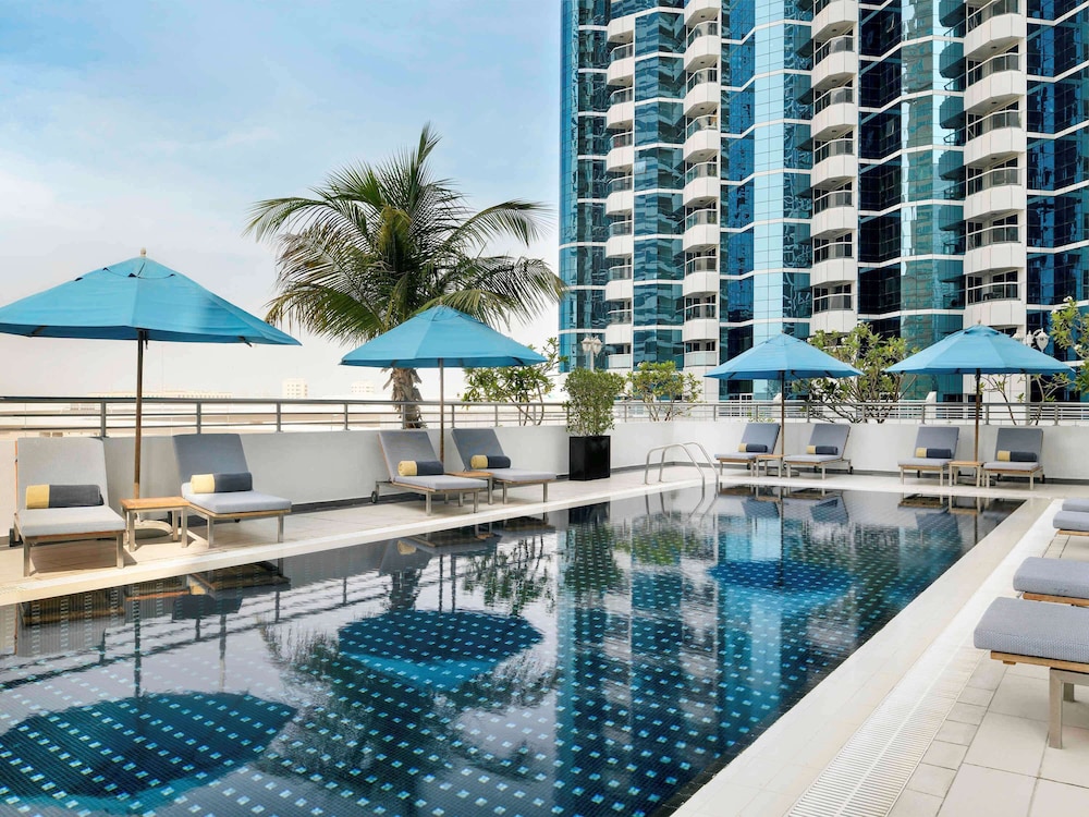 Mövenpick Hotel Jumeirah Lakes Towers — снимок 21