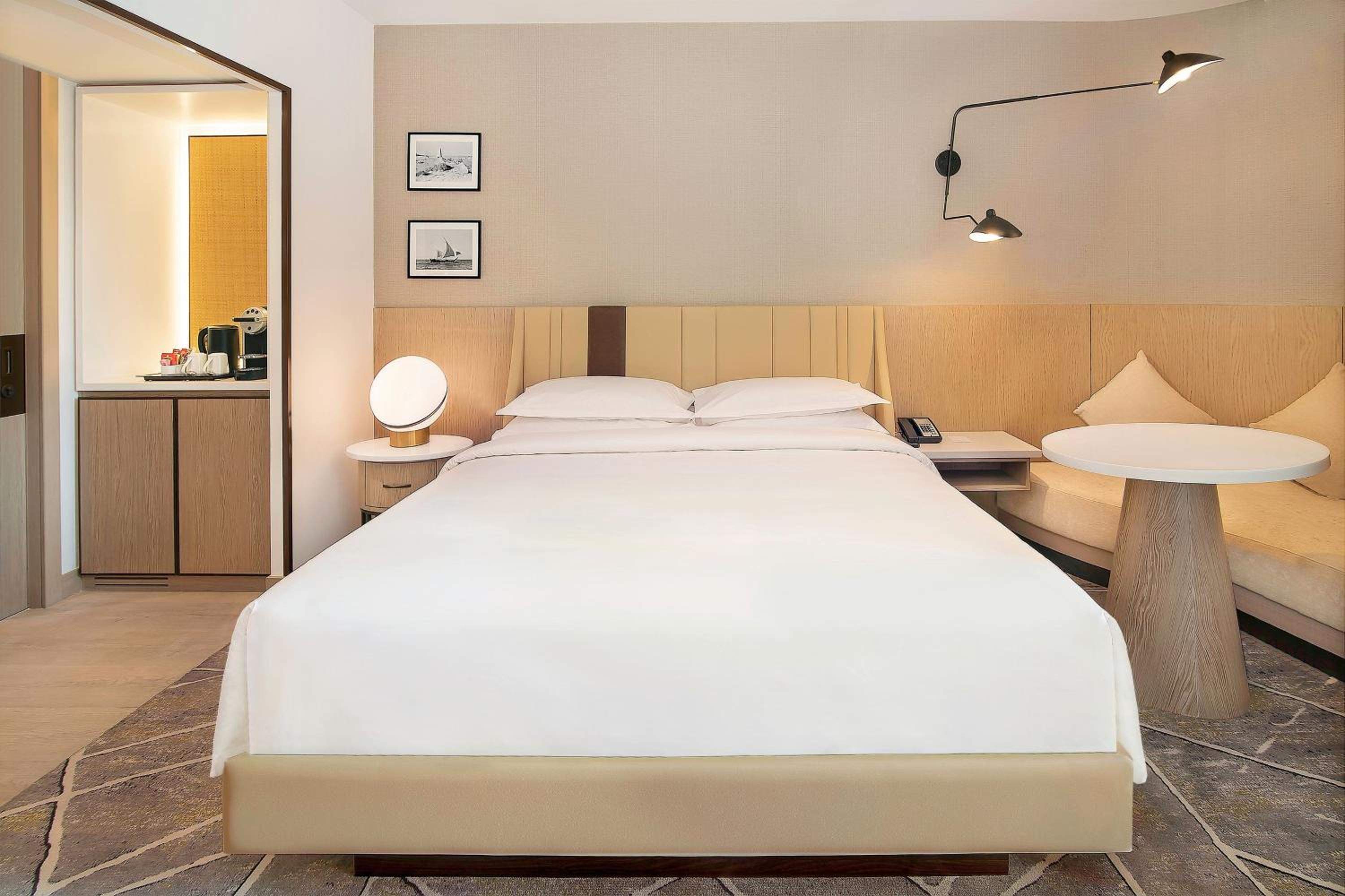 Sheraton Abu Dhabi Hotel & Resort — снимок 4