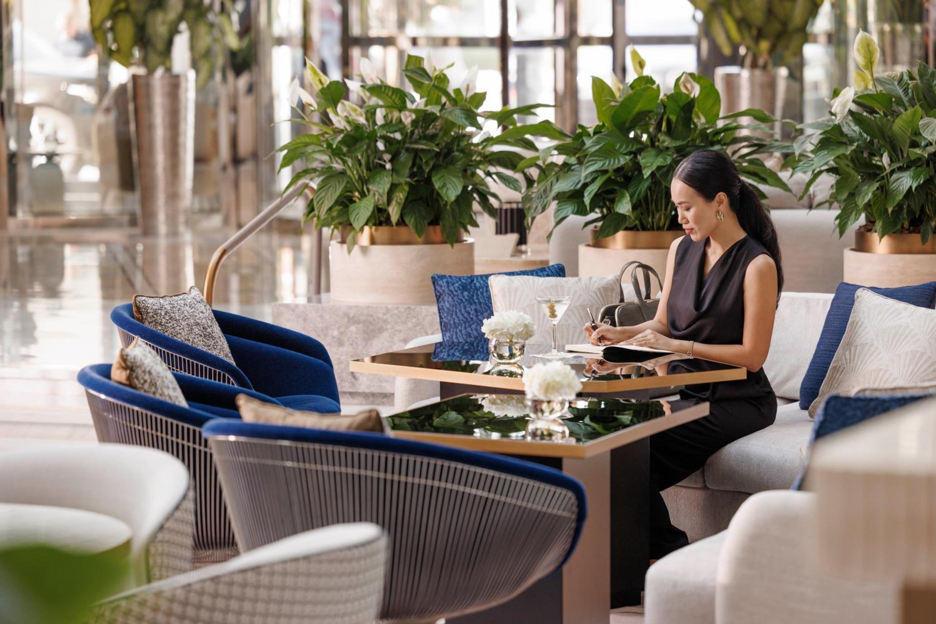 Jumeirah Emirates Towers — снимок 10