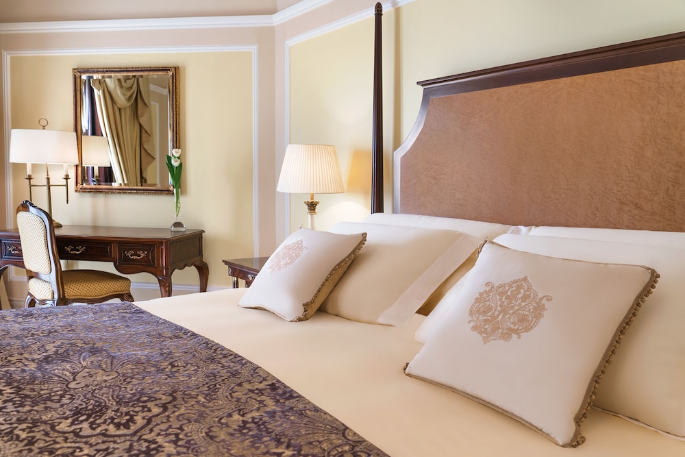 The Regency Hotel, Kuwait — снимок 29