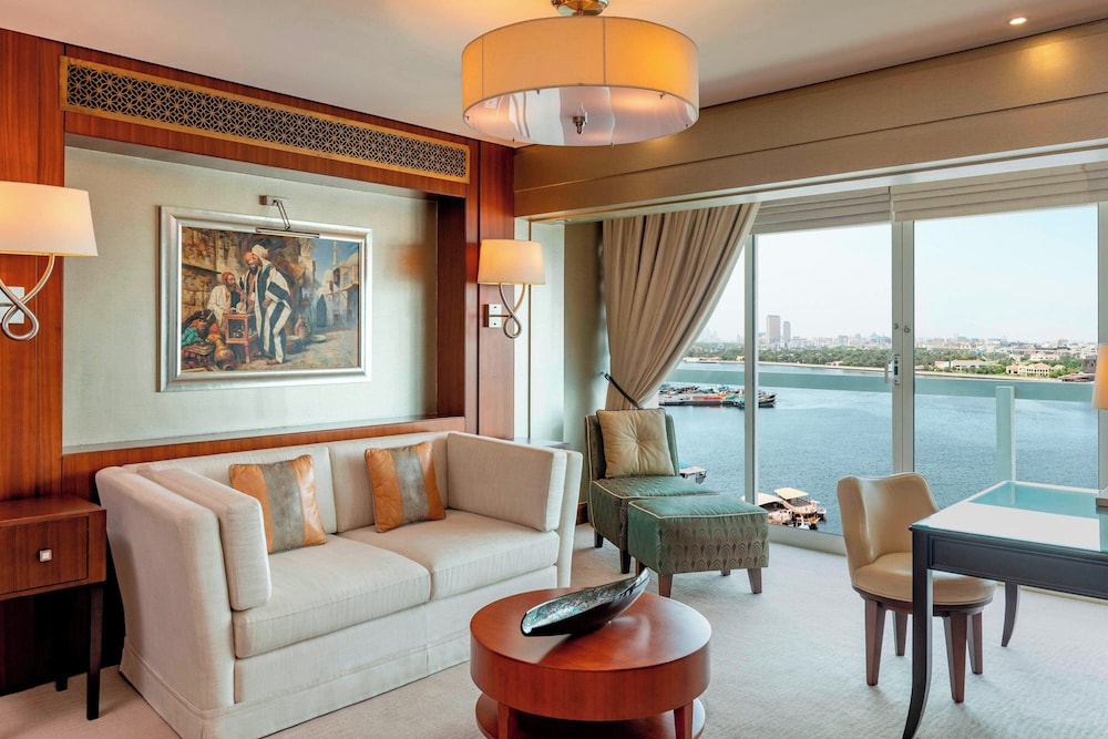 Sheraton Dubai Creek Hotel & Towers — снимок 12