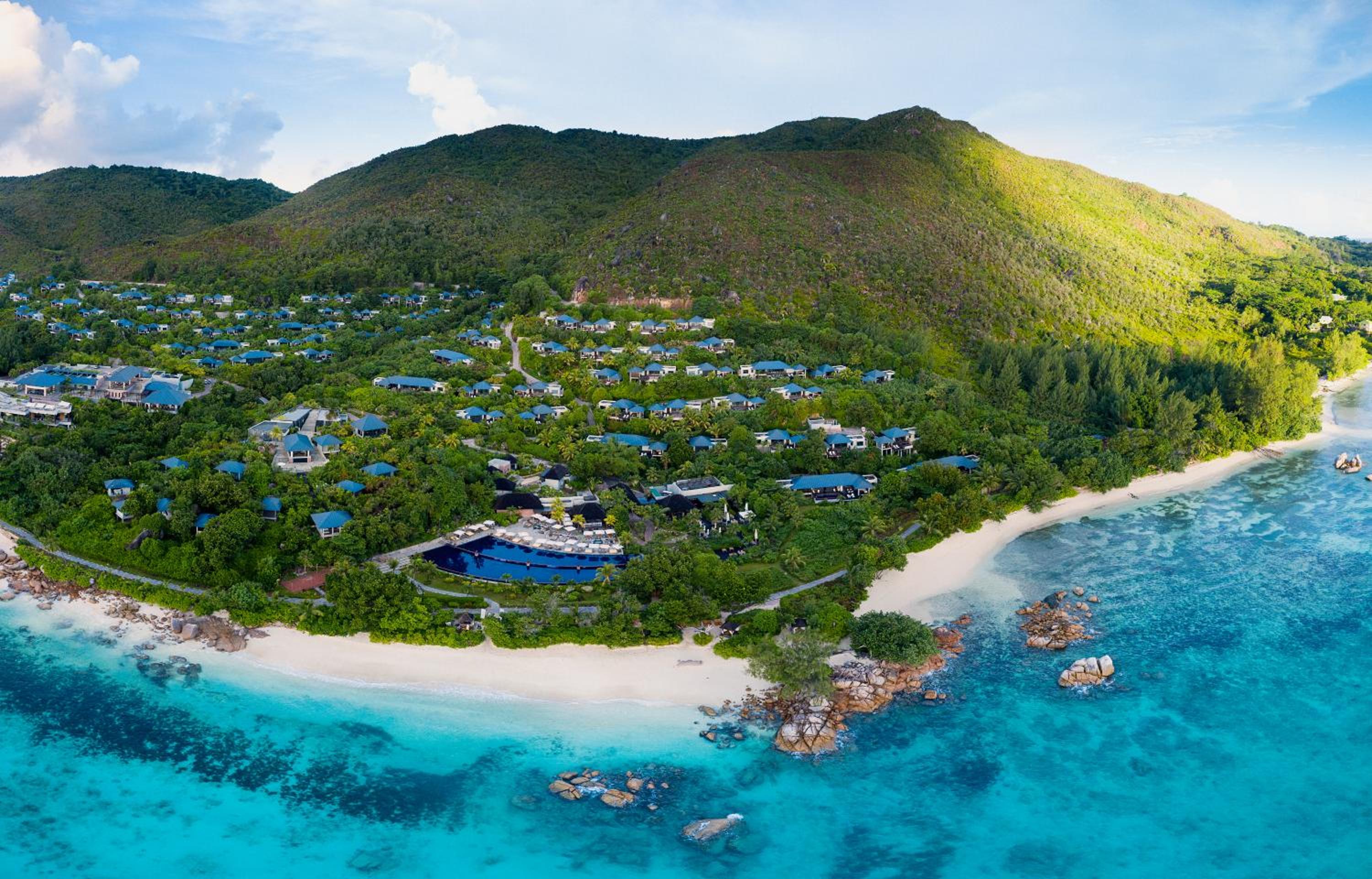 Raffles Seychelles — вид курорта