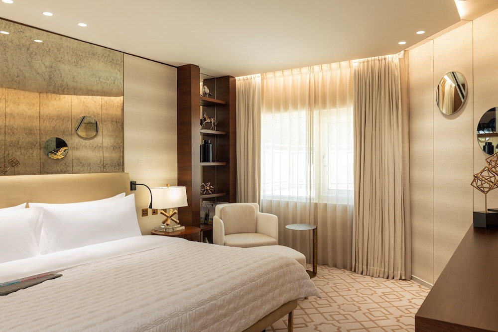 Le Meridien Dubai Hotel & Conference Centre — снимок 26