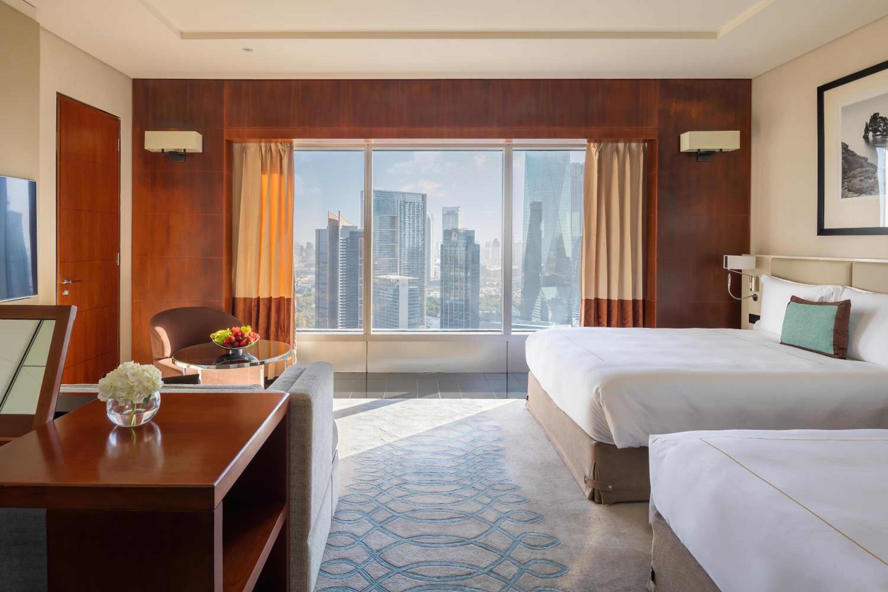 Jumeirah Emirates Towers — снимок 11