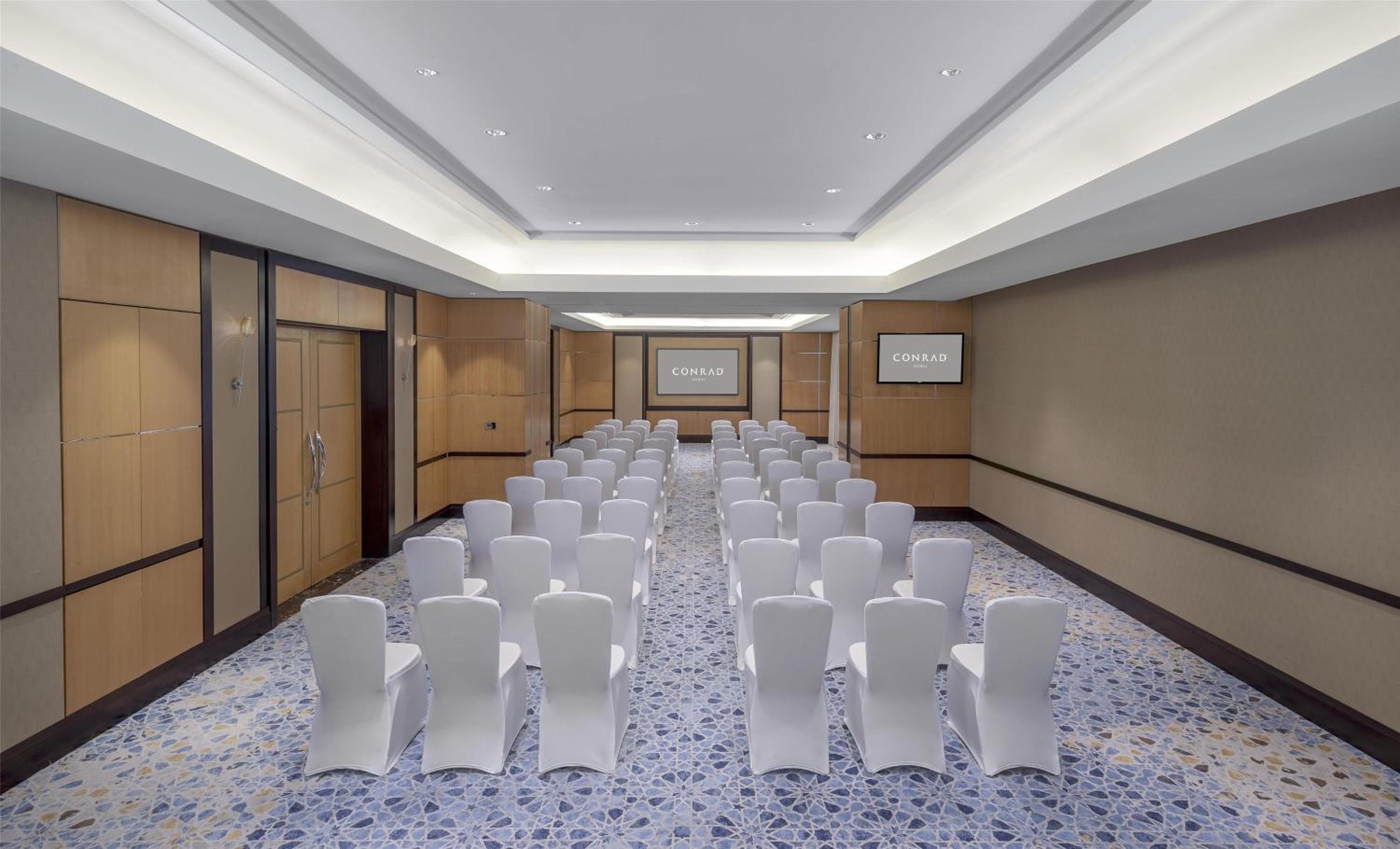 Conrad Dubai — снимок 19