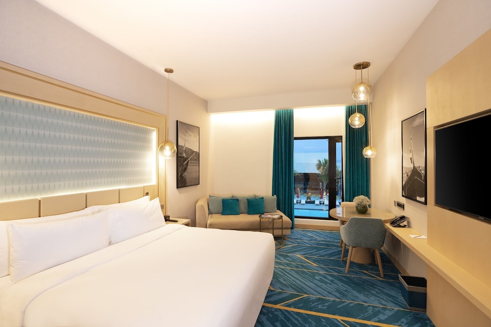 Avani Muscat Hotel & Suites — снимок 9