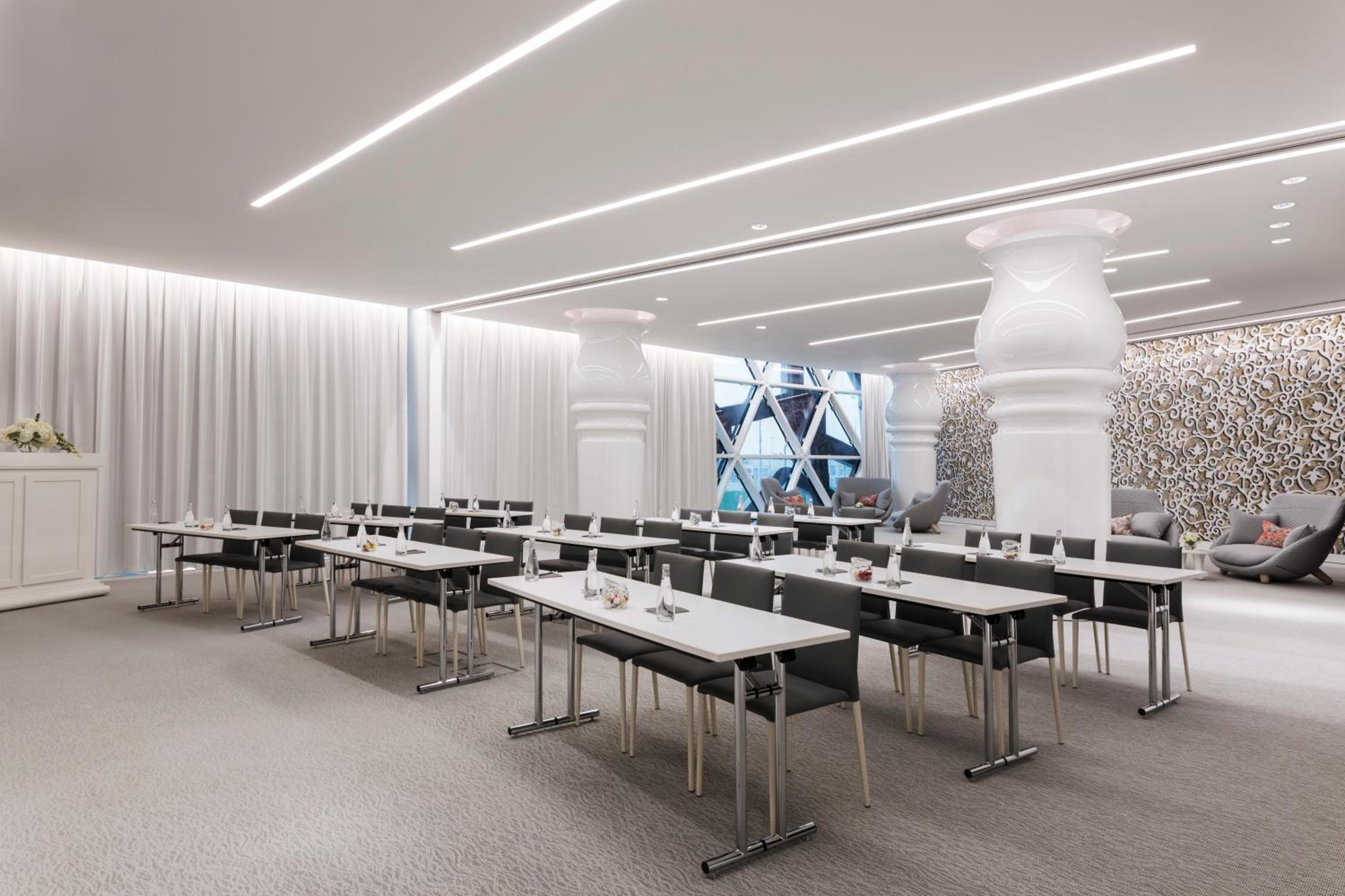 Mondrian Doha — снимок 17