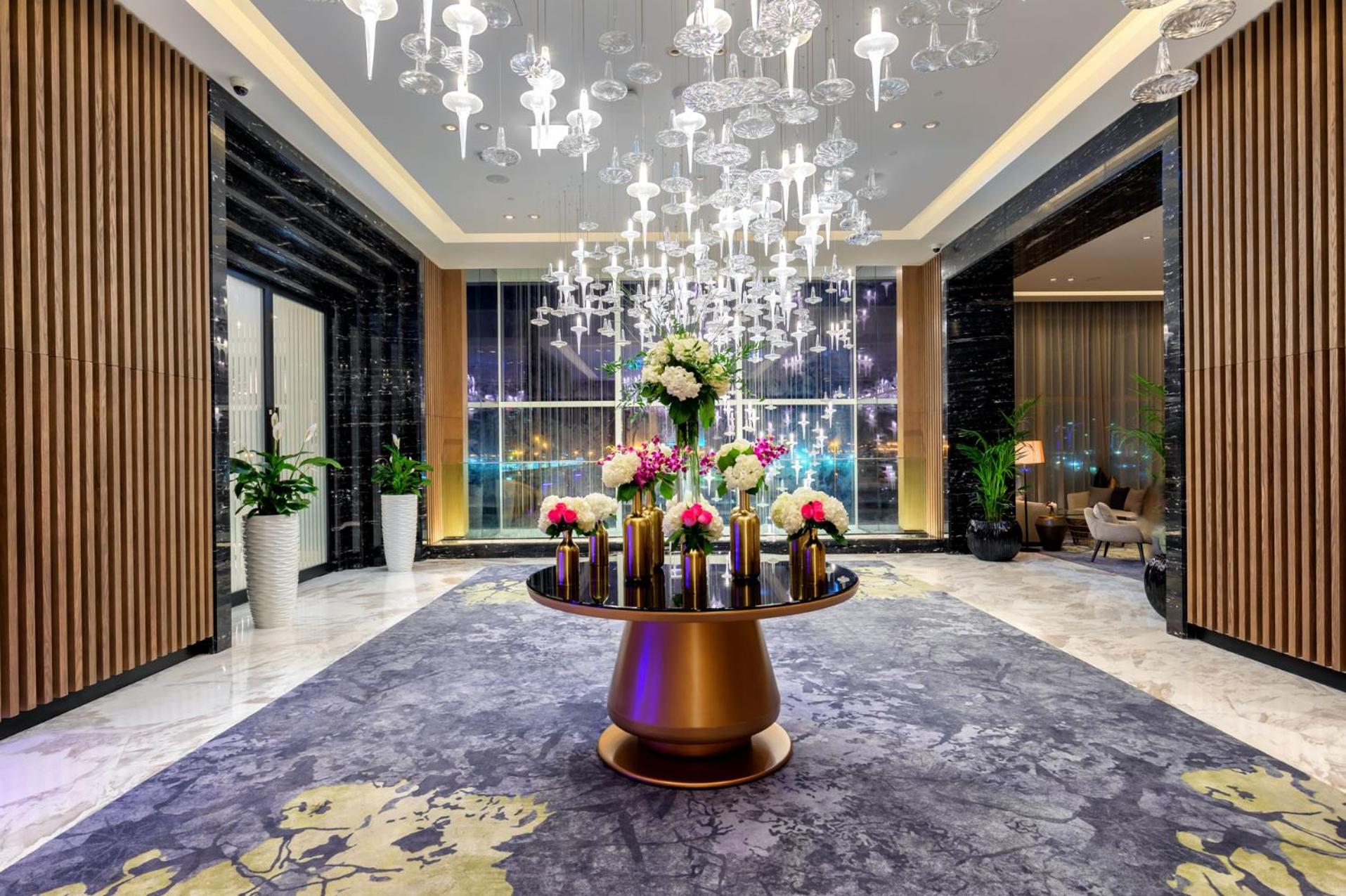 Taj Jumeirah Lakes Towers — снимок 17