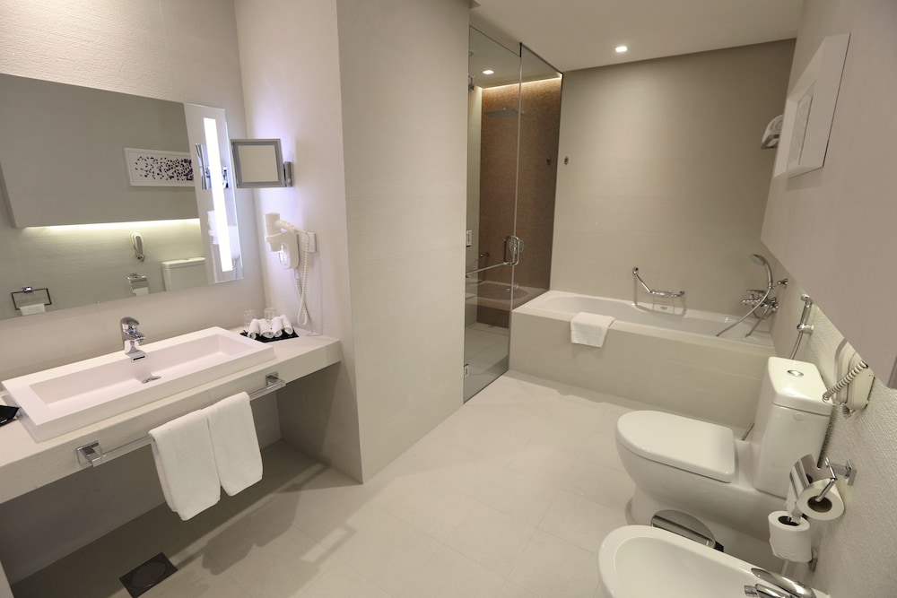 The Act Hotel Sharjah — снимок 13