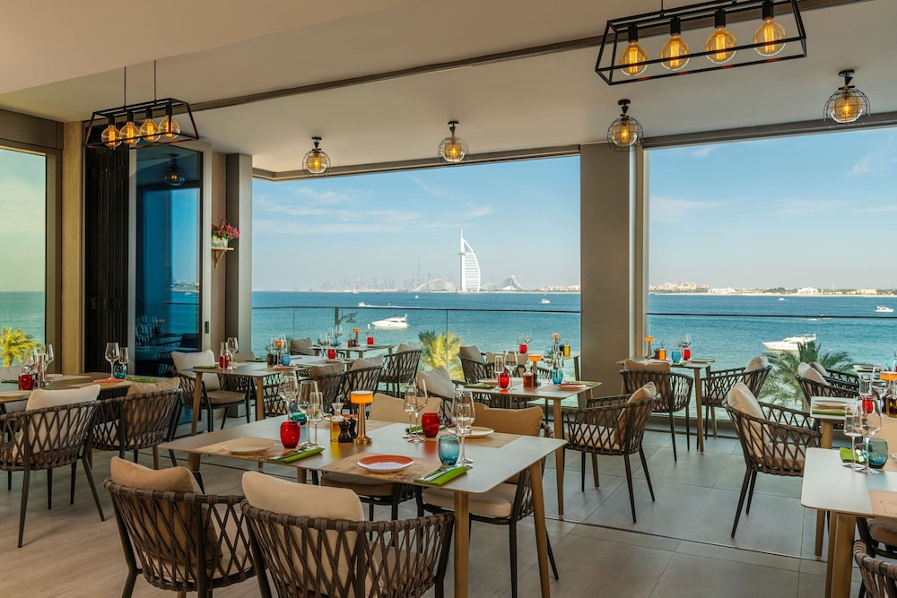 Aloft Palm Jumeirah, a Marriott Hotel — снимок 2