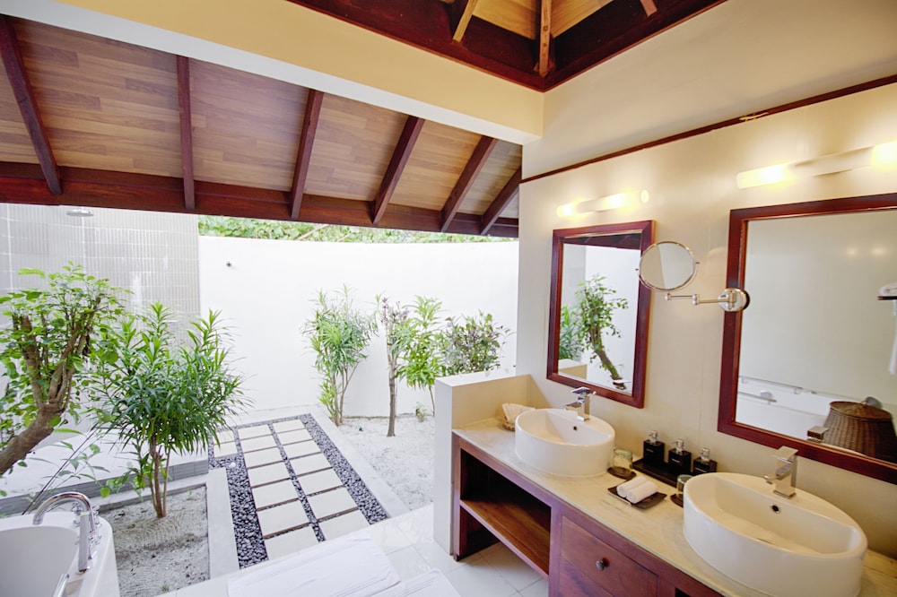 Robinson Maldives — снимок 30