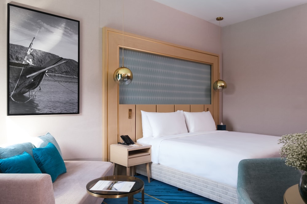 Avani Muscat Hotel & Suites — снимок 23