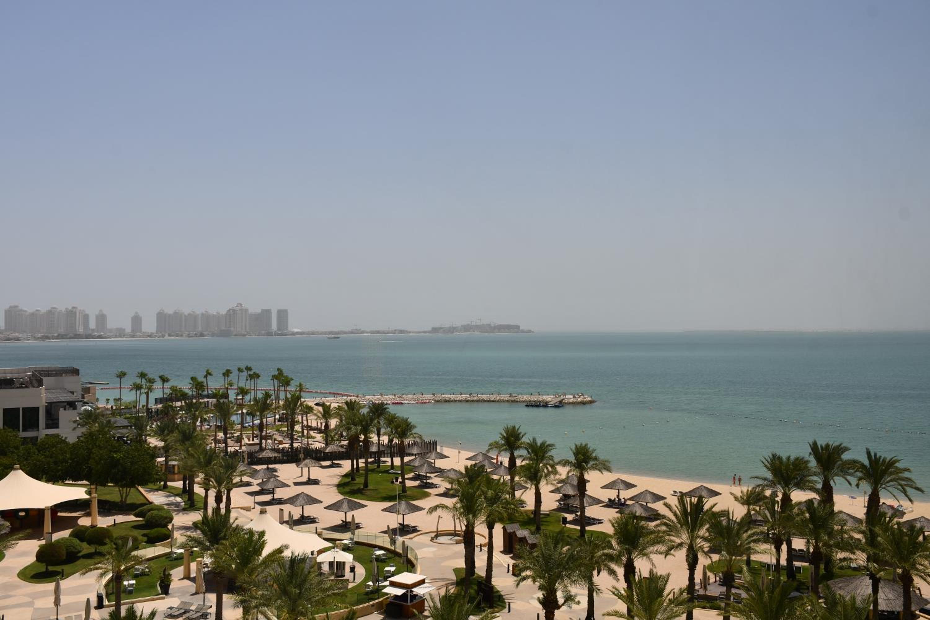 InterContinental Doha Beach & Spa, an IHG Hotel — снимок 25