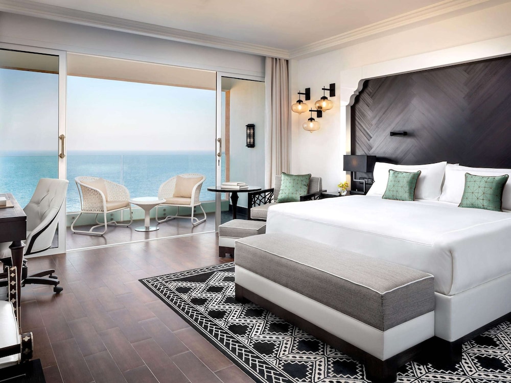 Fairmont Fujairah Beach Resort — снимок 19