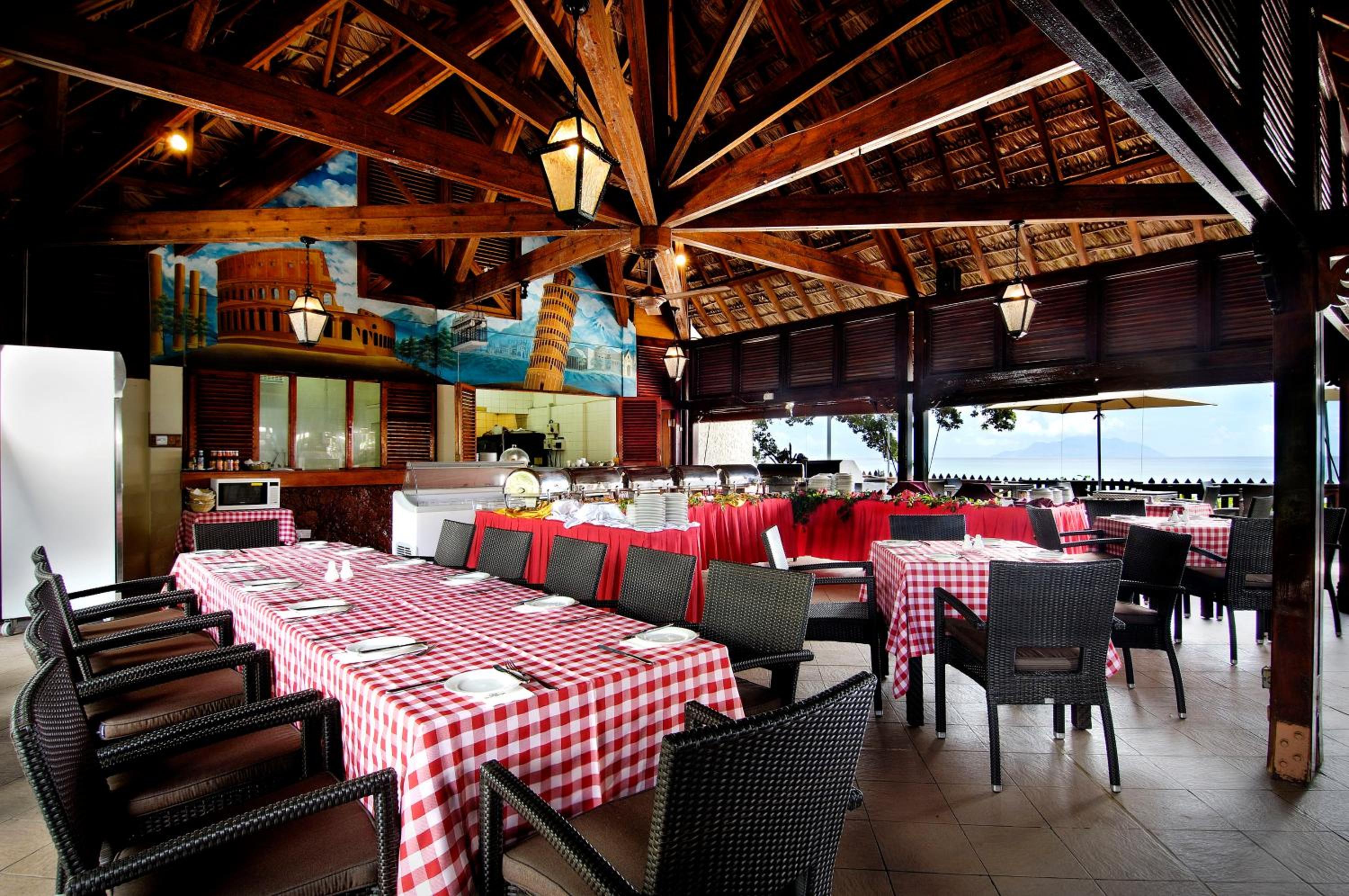 Berjaya Beau Vallon Bay Resort & Casino — снимок 11