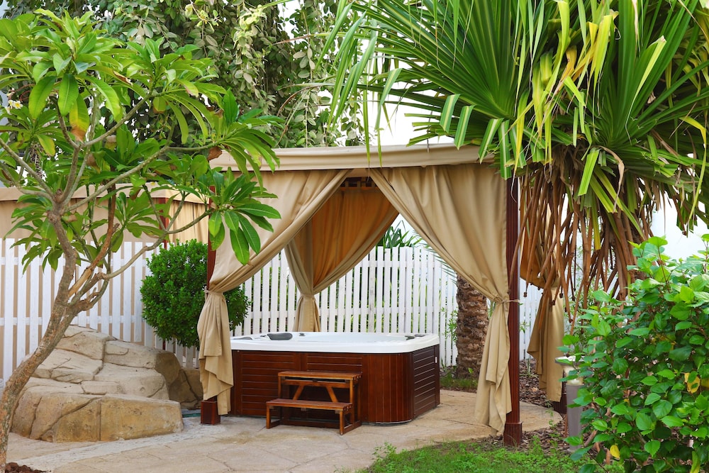 Dubai Marine Beach Resort & Spa — снимок 24