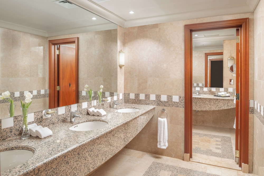 Madinah Hilton — снимок 18