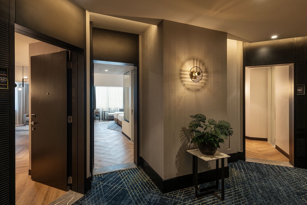 Sheraton Mall of the Emirates Hotel, Dubai — снимок 25