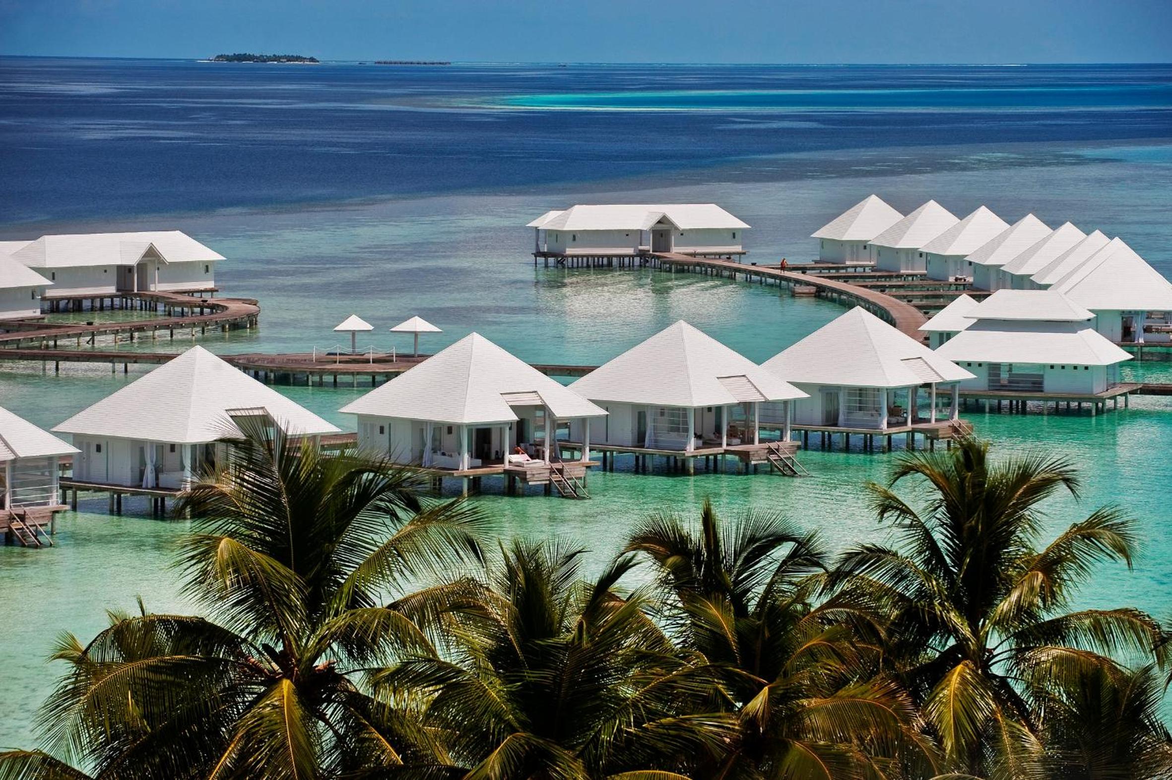Diamonds Athuruga Beach & Water Villas — снимок 9