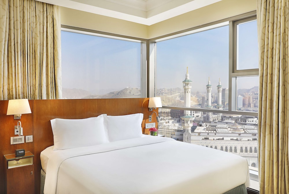 Hilton Suites Makkah — снимок 18